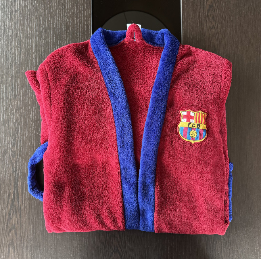 Illustration de Peignoir enfant 8 ans 