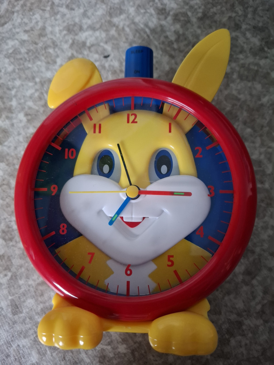 Illustration de Reveil enfant 